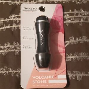 Vivaspa Volcanic Stone Oil Absorbing Facial Roller. NIP